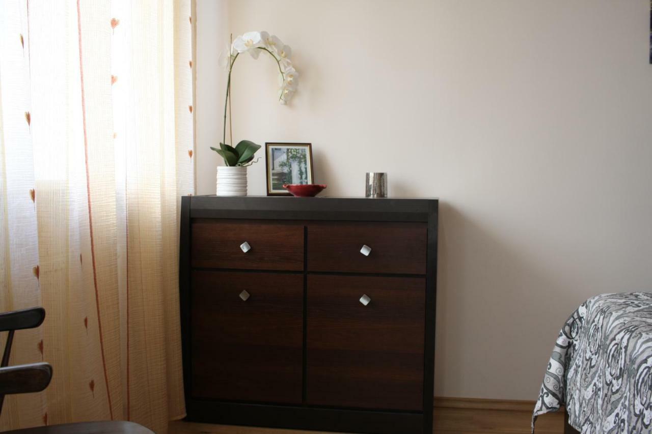 Akord Apartment Centrum With Free Parking Pärnu Exteriér fotografie