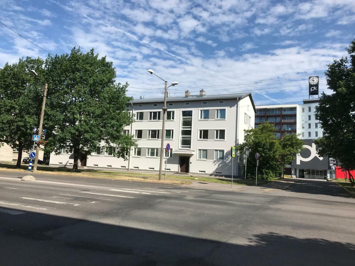 Akord Apartment Centrum With Free Parking Pärnu Exteriér fotografie